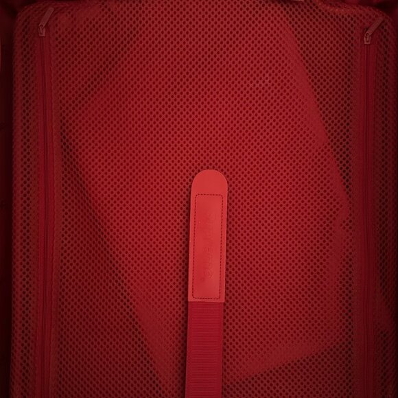 Supreme x Rimowa 45L Red Carry On Suitcase - Picture 7 of 7